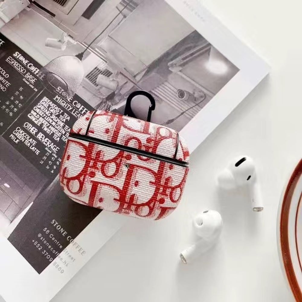 AirPods Fall