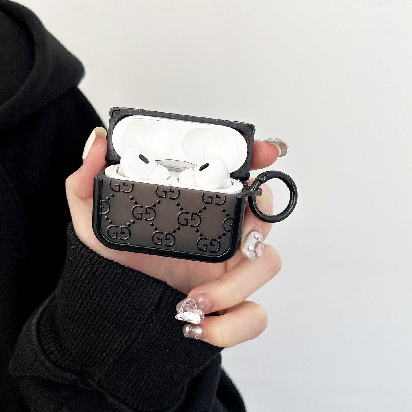 AirPods Fall