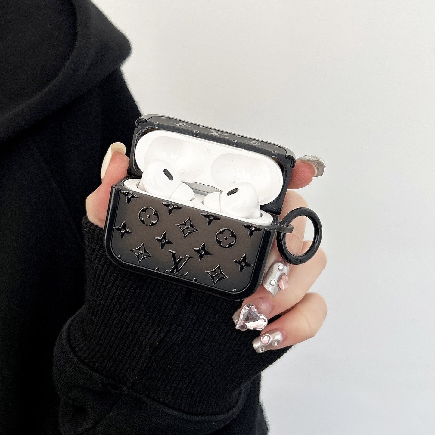 AirPods Fall