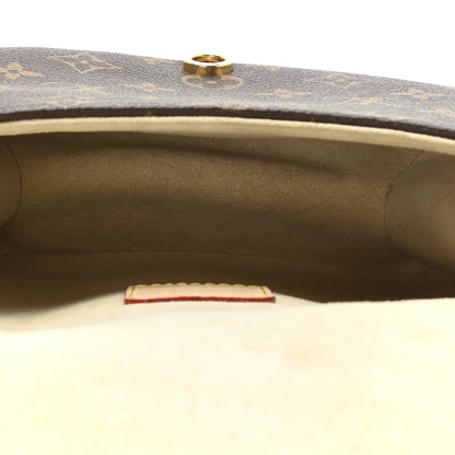 Saumur BB – Bolsa Feminina Vintage de Luxo