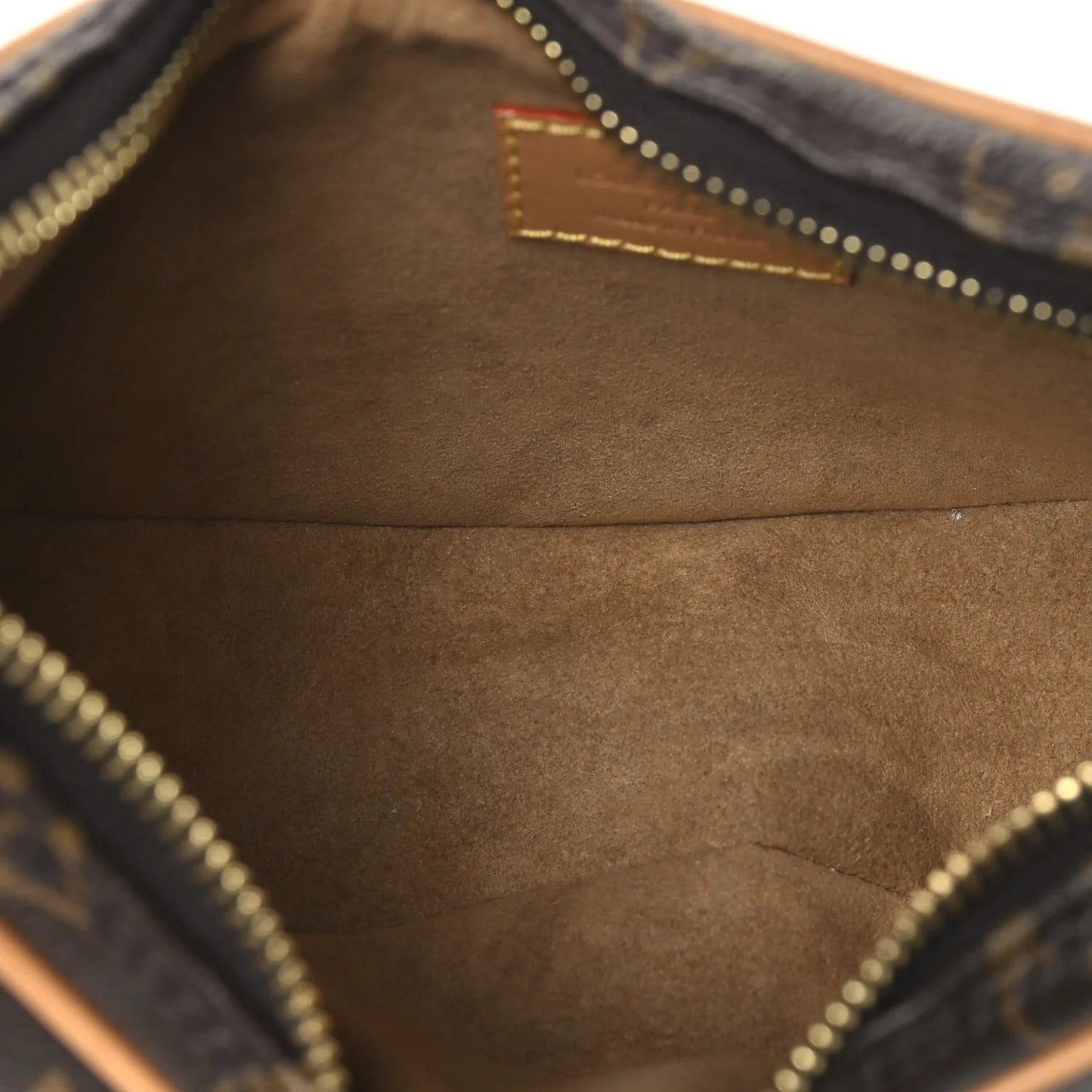 Loop – Bolsa Feminina Meia-Lua Monogram de Luxo