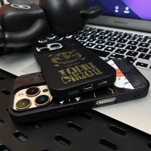Estuche para iPhone estilo anime