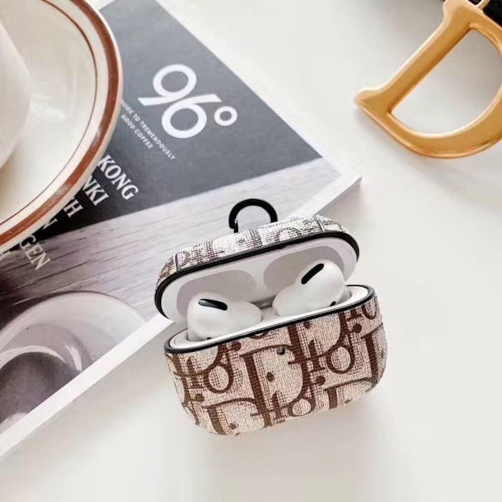 AirPods Fall