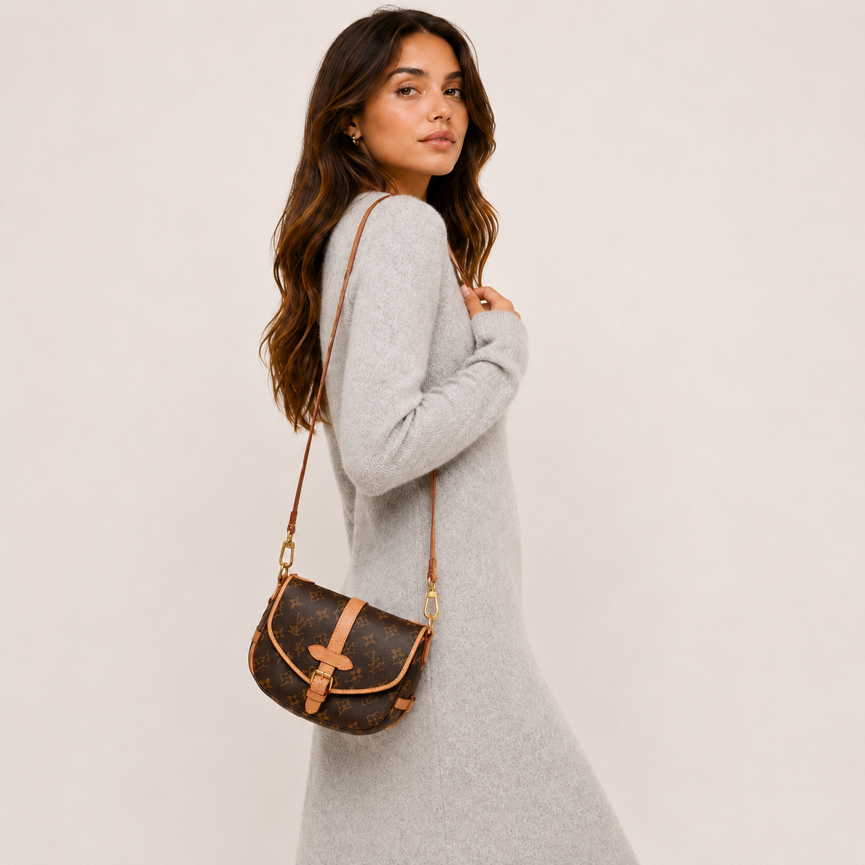 Saumur BB – Bolsa Feminina Vintage de Luxo