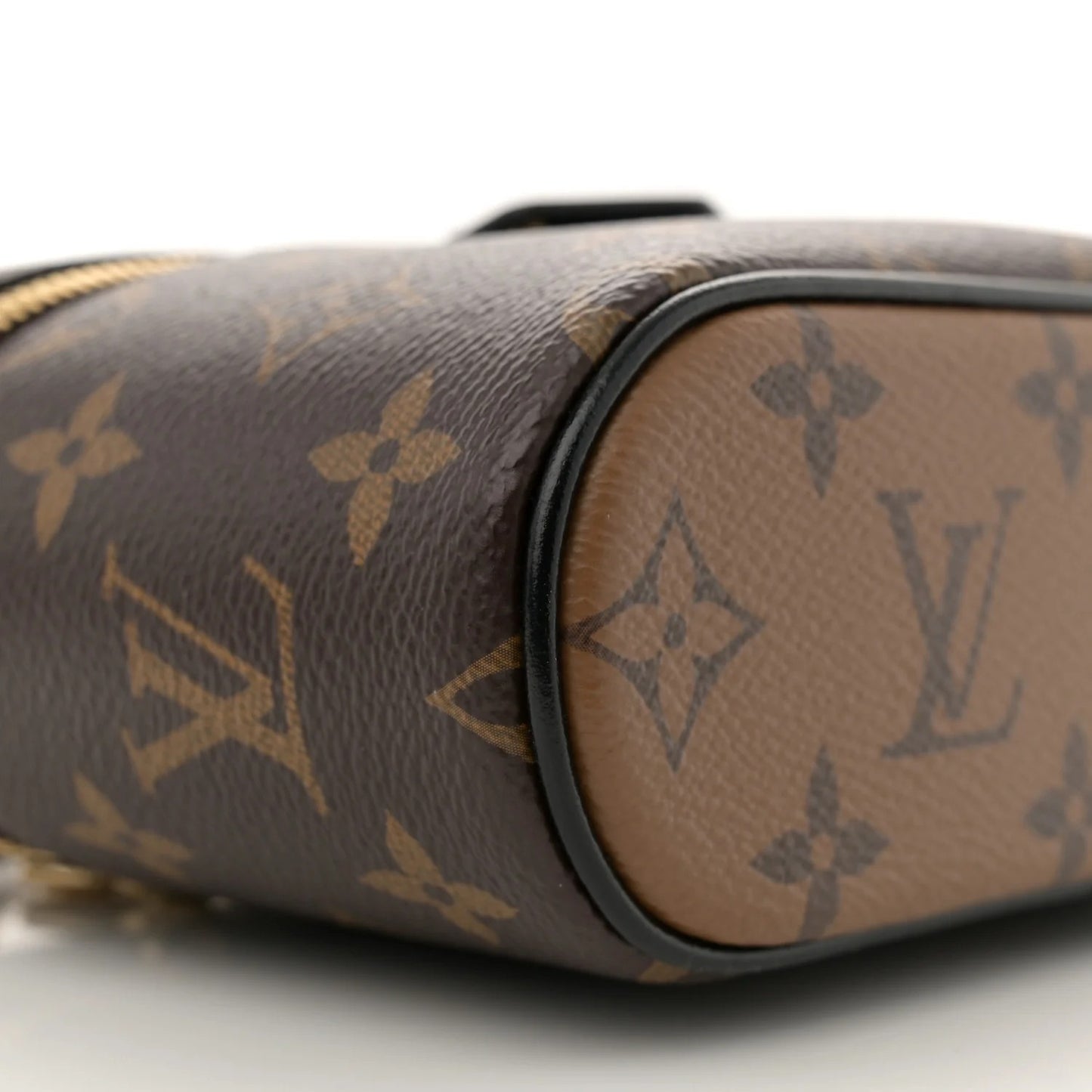 Vanity Chain Pouch – Bolsa Feminina Monogram de Luxo