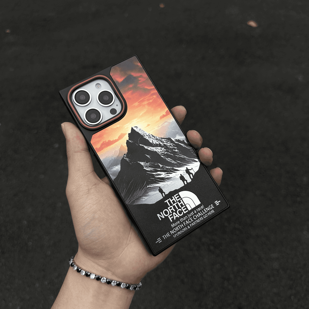 Fashionable outdoor iPhone16 case
